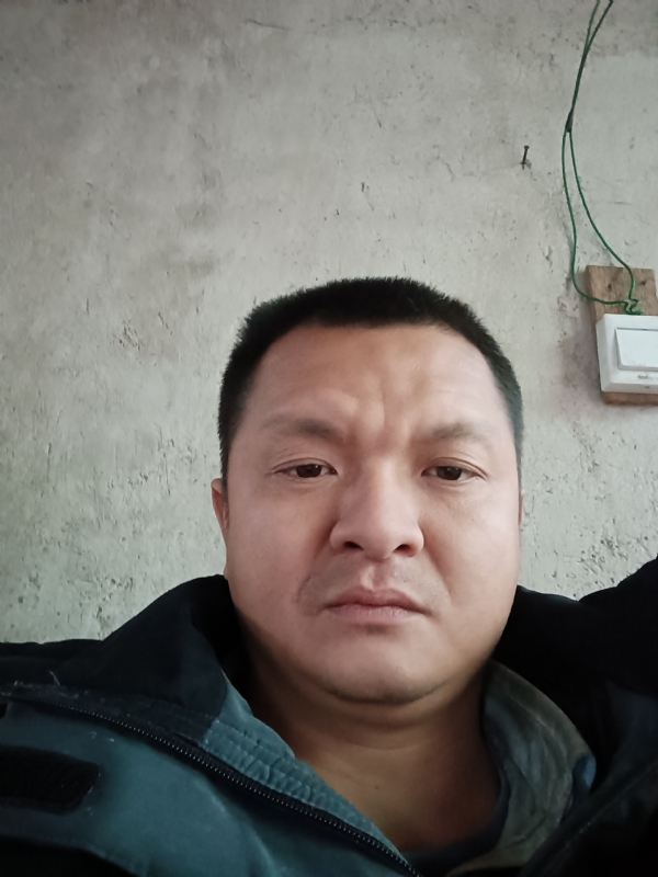 兰成龙的第二张照片--武平认干亲服务网